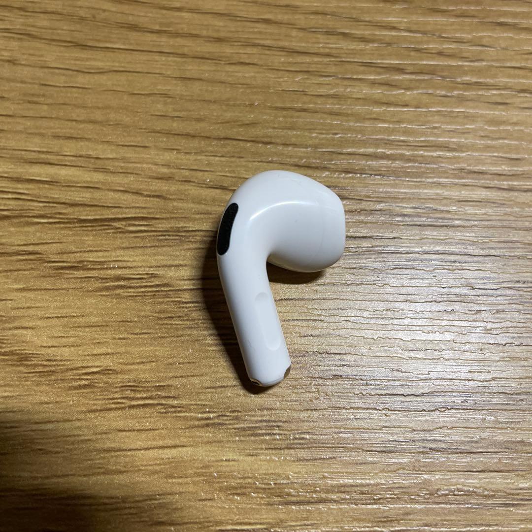 Apple Airpods 第4世代　右側　右耳　右　A3055