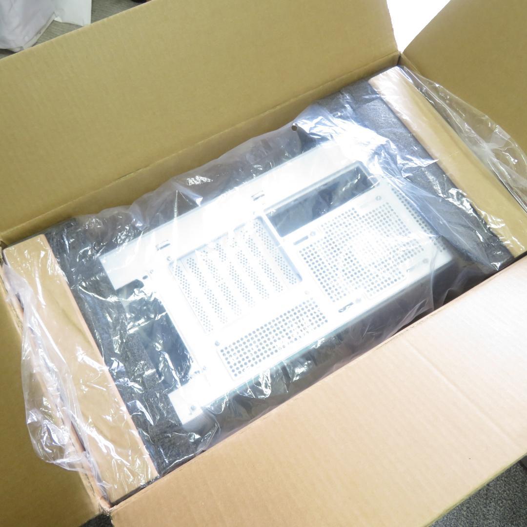 美品　ZALMAN P40 Prism [WHITE]　PCケース