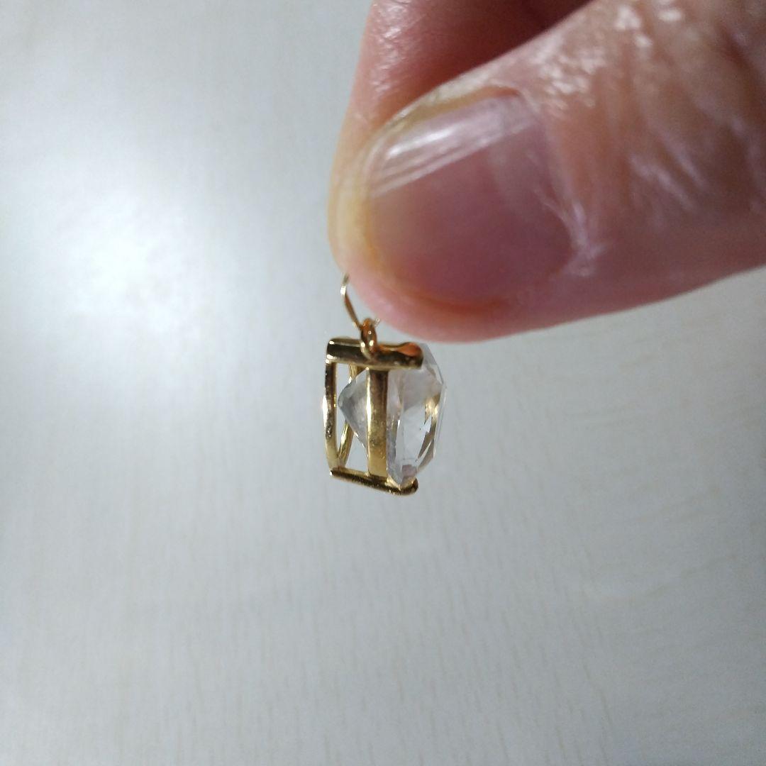 涙型ペタライトペンダントヘット