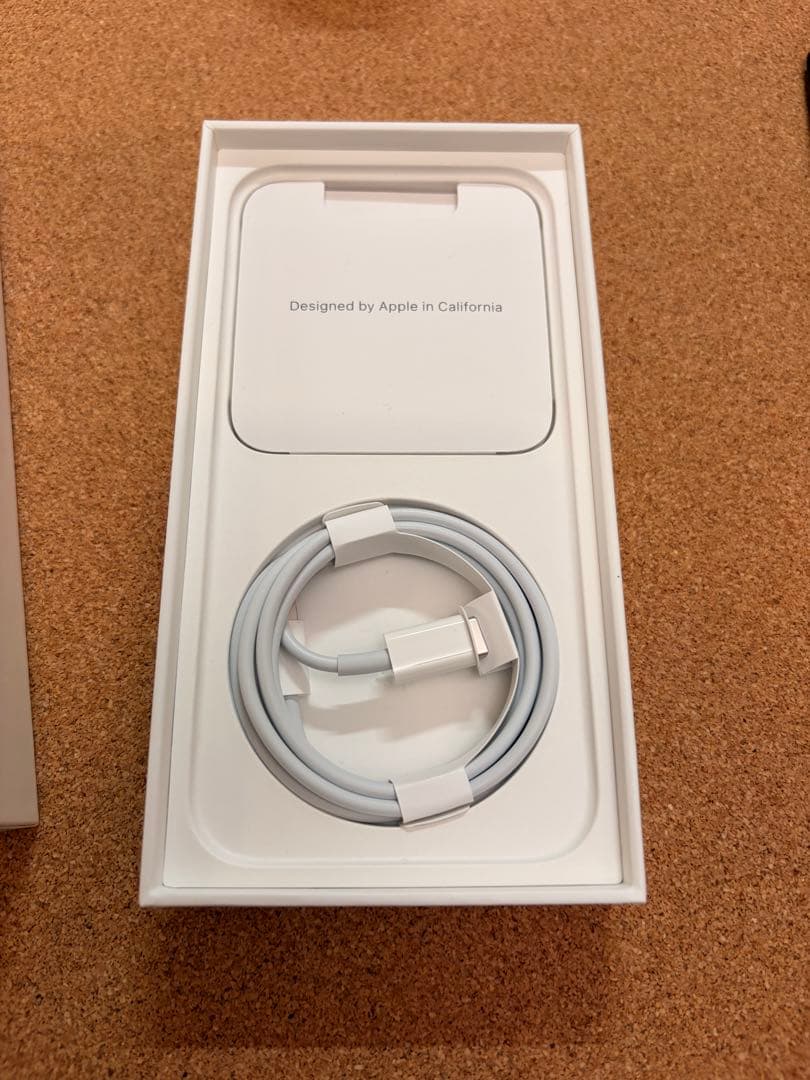 iPhone14 256GB ミッドナイト 画面キズなし【ガラスフィルムおまけ】