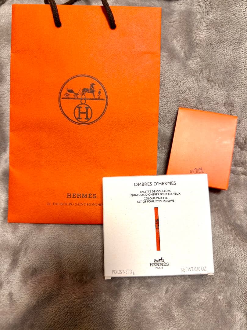 HERMES アイシャドウパレットクワテュール 06
