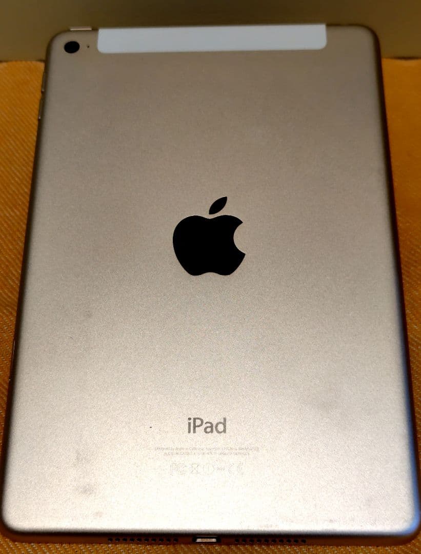 iPad本体 iPad mini4 32GB Wi-Fi + Cellular