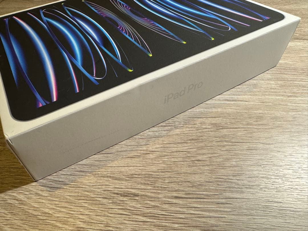 Apple iPad Pro 11インチ wifi 第四世代　傷あり　128