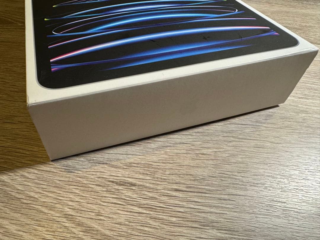 Apple iPad Pro 11インチ wifi 第四世代　傷あり　128