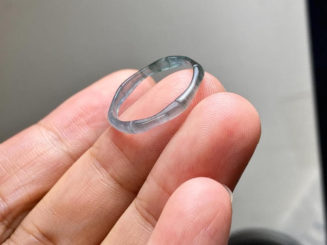 L13-217細身高氷種竹節リング13.5号グアテマラ産A貨本翡翠くりぬき黒翡翠