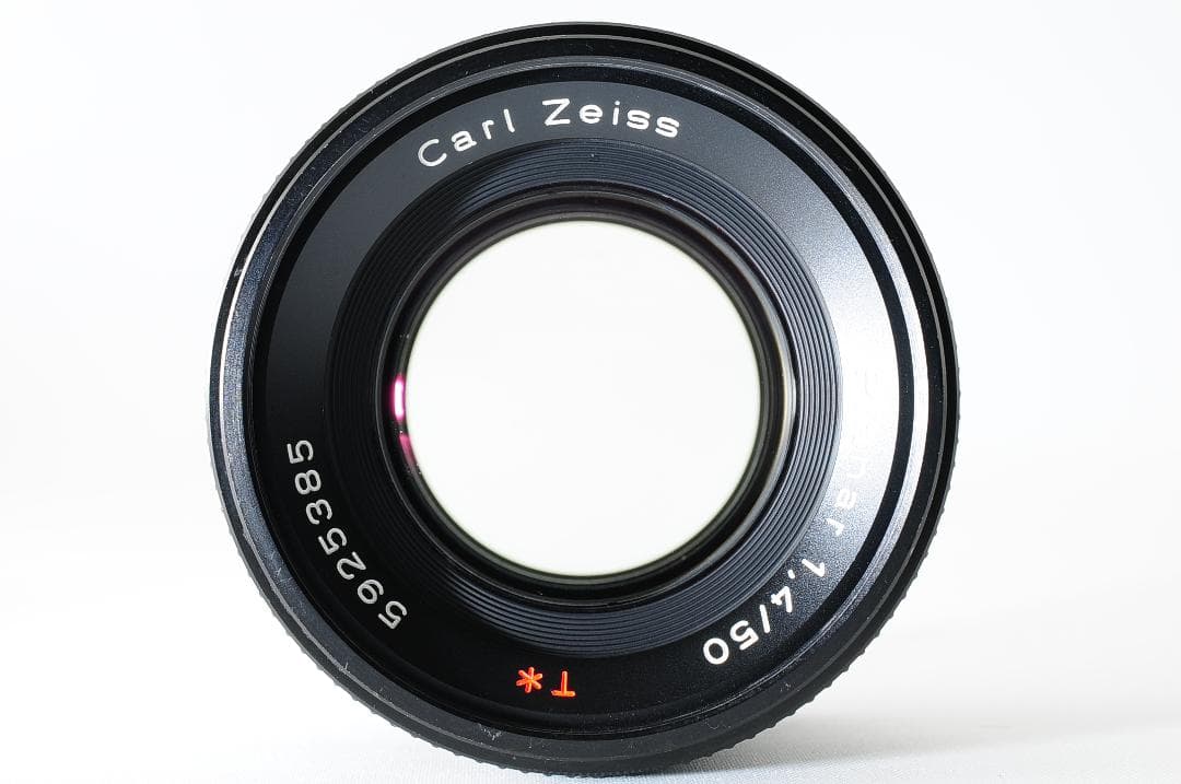 Carl Zeiss Planar T* 50mm F1.4 C/Yマウント