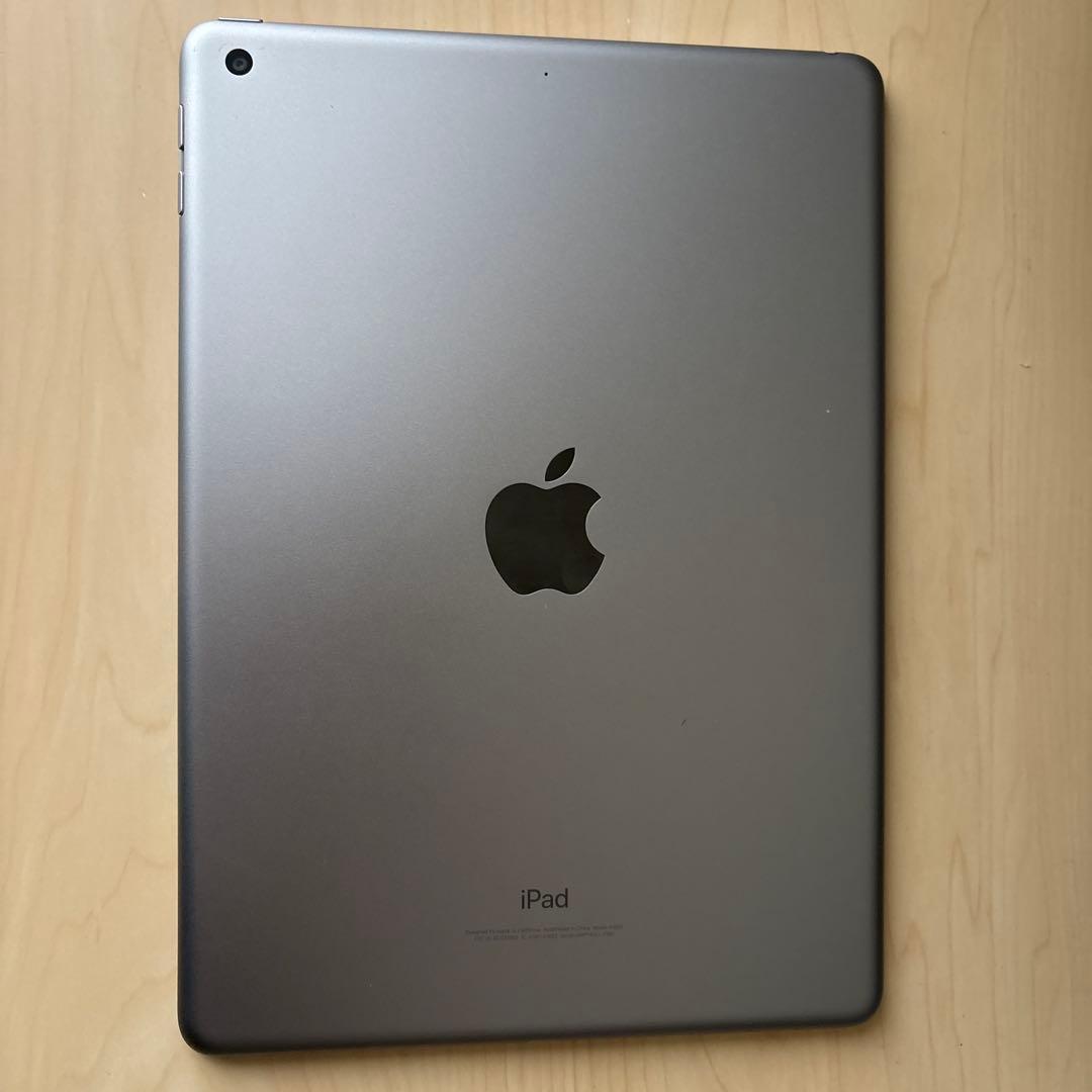 iPad (第6世代) Wi-Fi : A1893 スペースグレイ