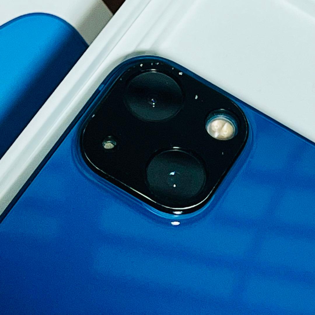 Apple iPhone 13 256GB ブルー 本体 充電ケーブル付き
