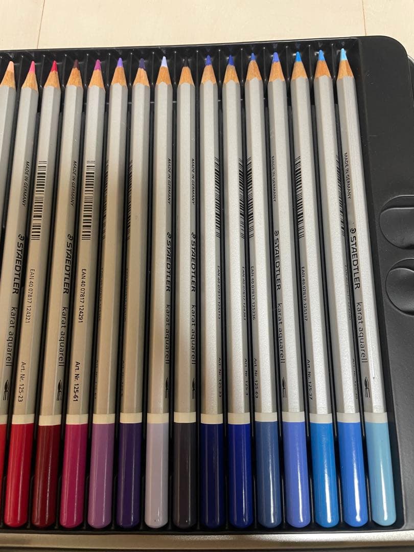 未使用！STAEDTLER karat aquarell 60色セット
