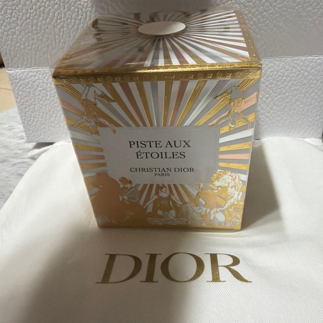 【新品未開封】 Dior Piste aux Étoilesアロマキャンドル