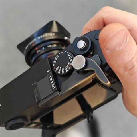 Leica TYP 240用 IDSworks Foldable Grip