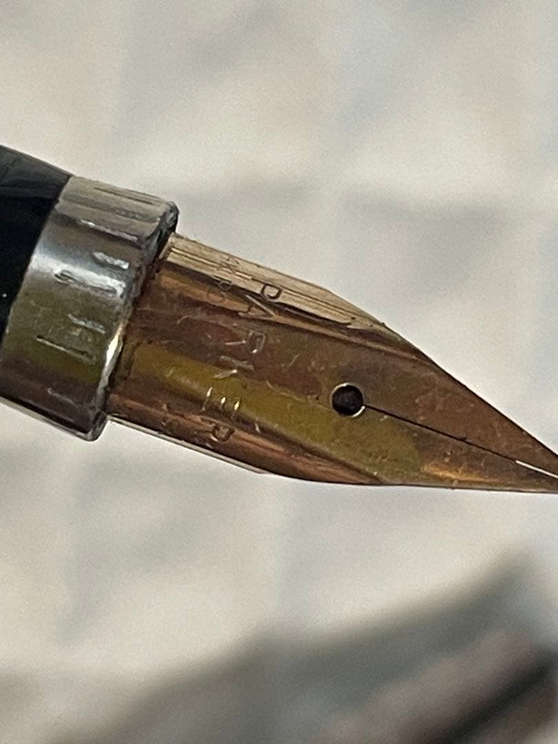 レッドムーン 　parker 万年筆＆ボールペン セット販売
