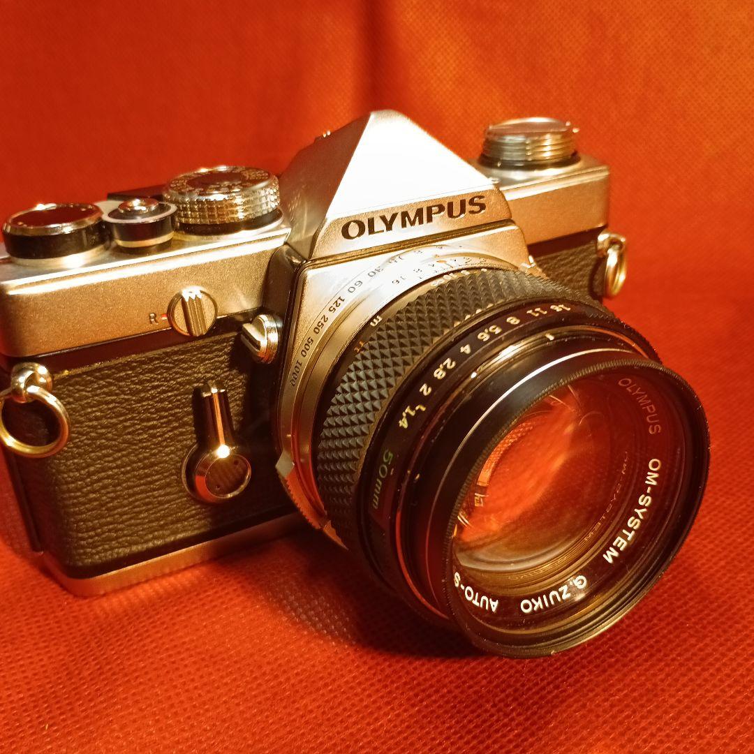OLYMPUS 一眼レフカメラ Zuiko 50mmレンズ付き