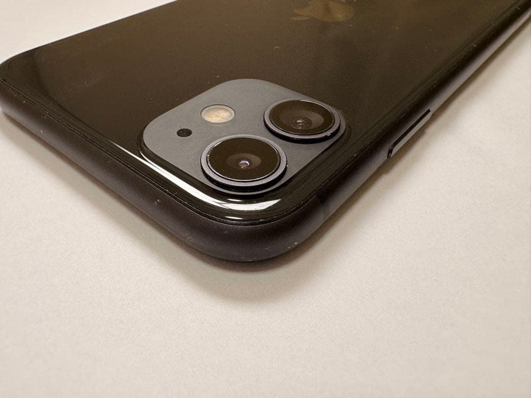 iPhone11 128GB ブラック SIMフリー 箱あり 画面割れなし