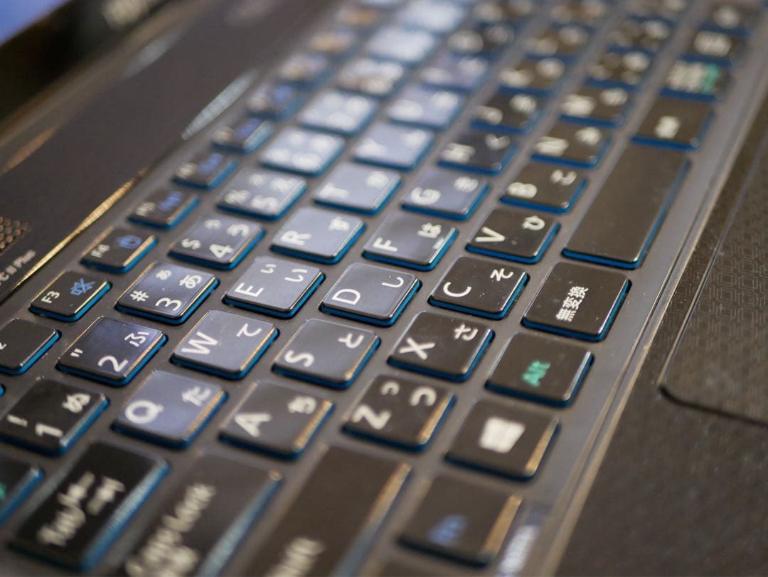 Windowsノート本体 FUJITSU Lifebook FMVA77JB