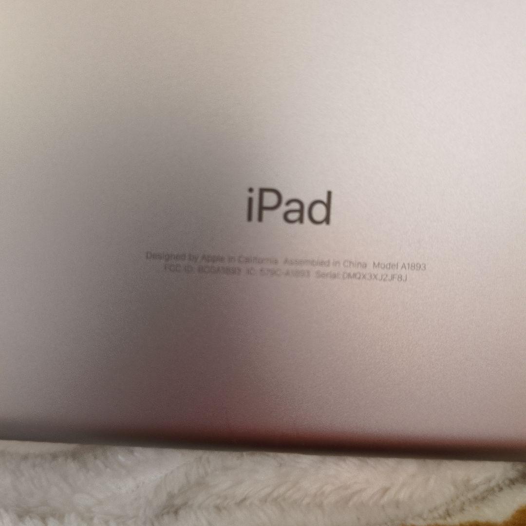 Apple iPad (モデル A1893) 10.2インチ シルバー