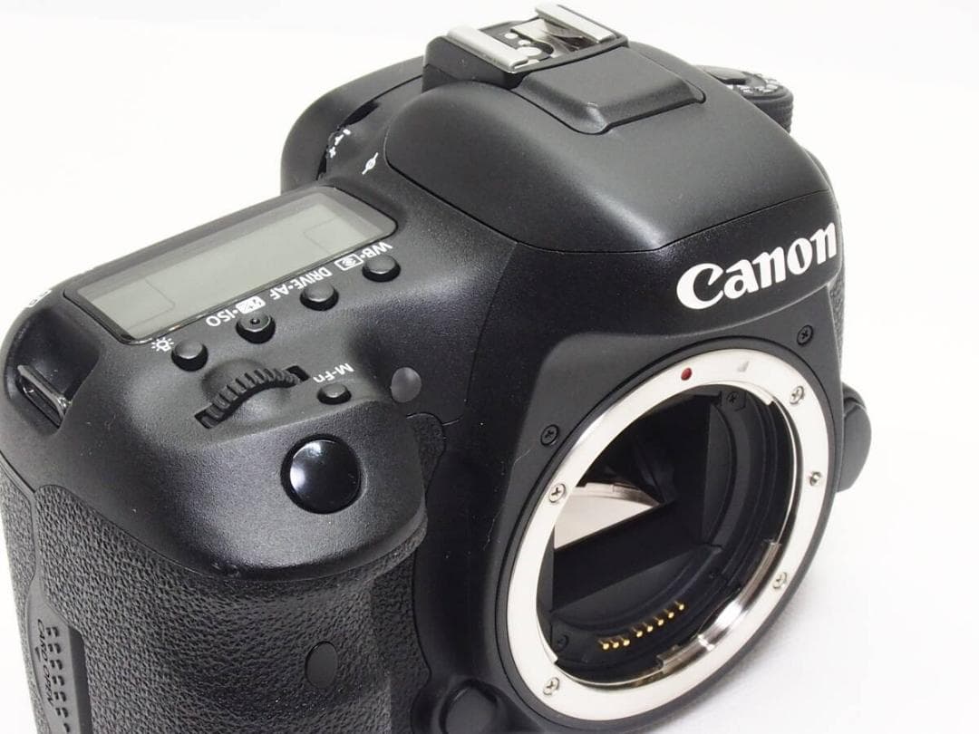 ■美品■ Canon EOS 7D Mark II ボディ 《 S数7314回