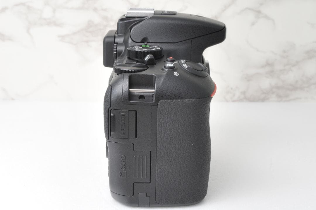 美品 ショット数新品級❣️Nikon D5500⭐️Wi-Fi スマホ転送