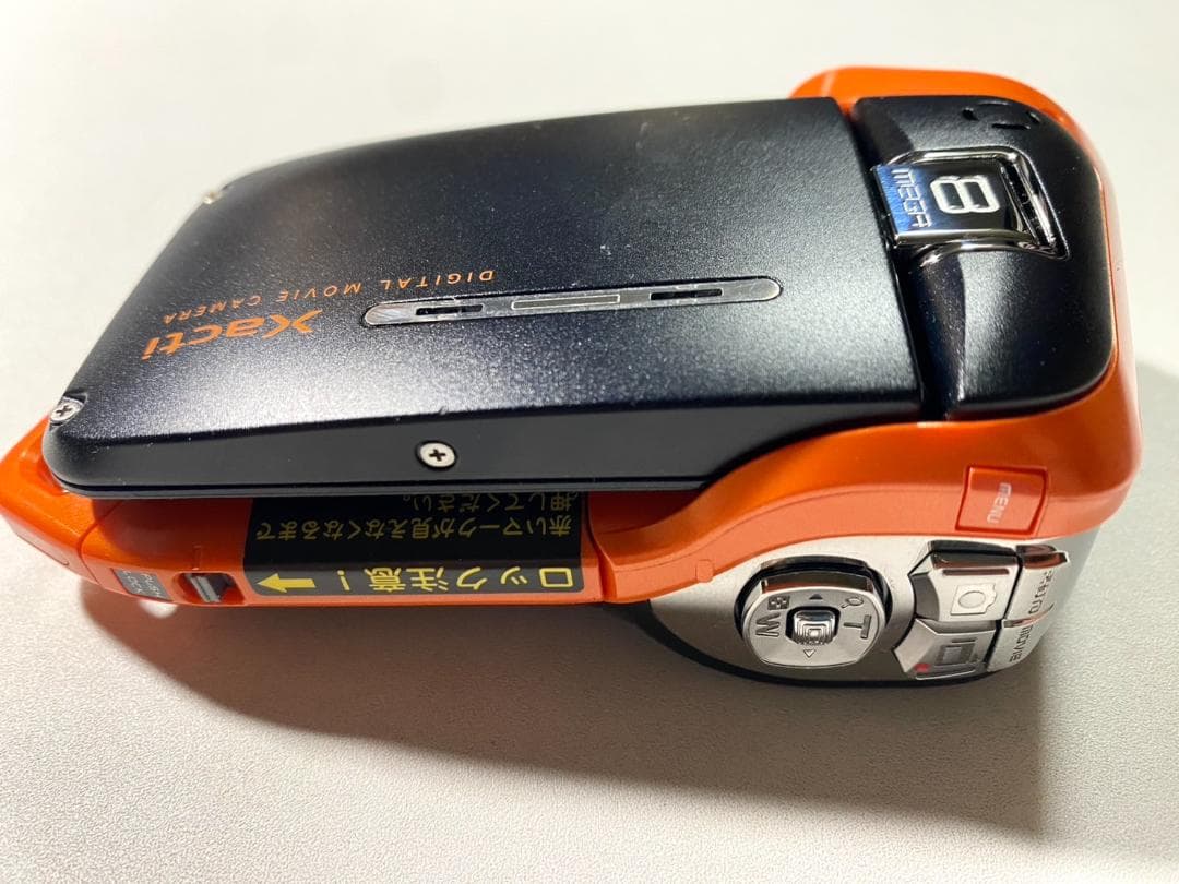 SANYO Xacti ザクティDMX-CA8 防水デジタルカメラ 中古美品