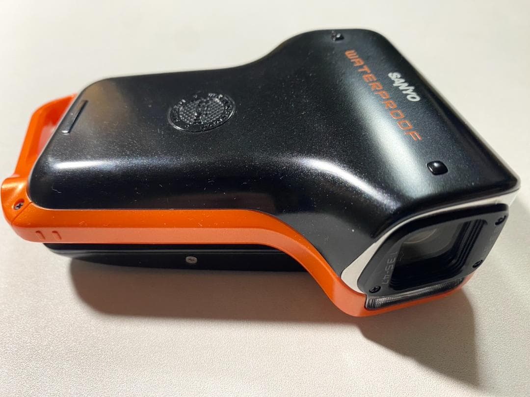 SANYO Xacti ザクティDMX-CA8 防水デジタルカメラ 中古美品