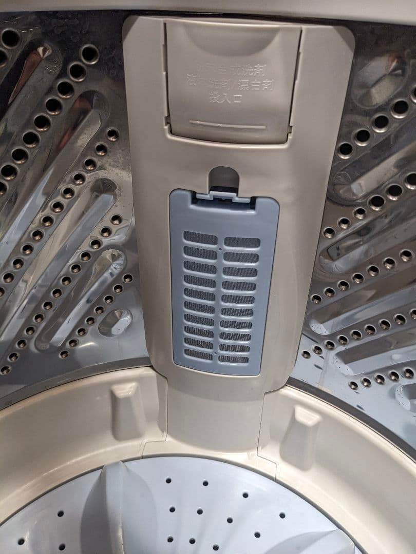 U081 洗濯機 5.5kg Hisense　2022年製　HW-G55EK