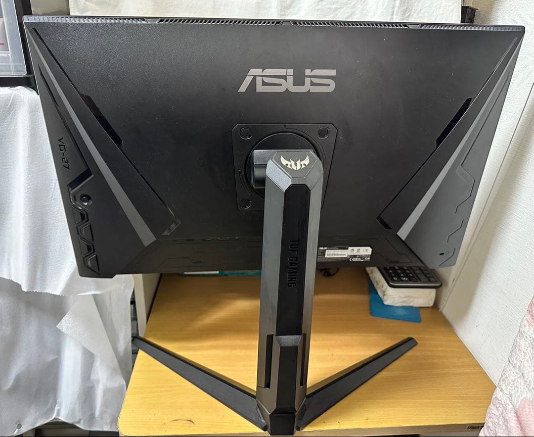 ASUS TUF GAMING VG27AQL1A 27インチモニター