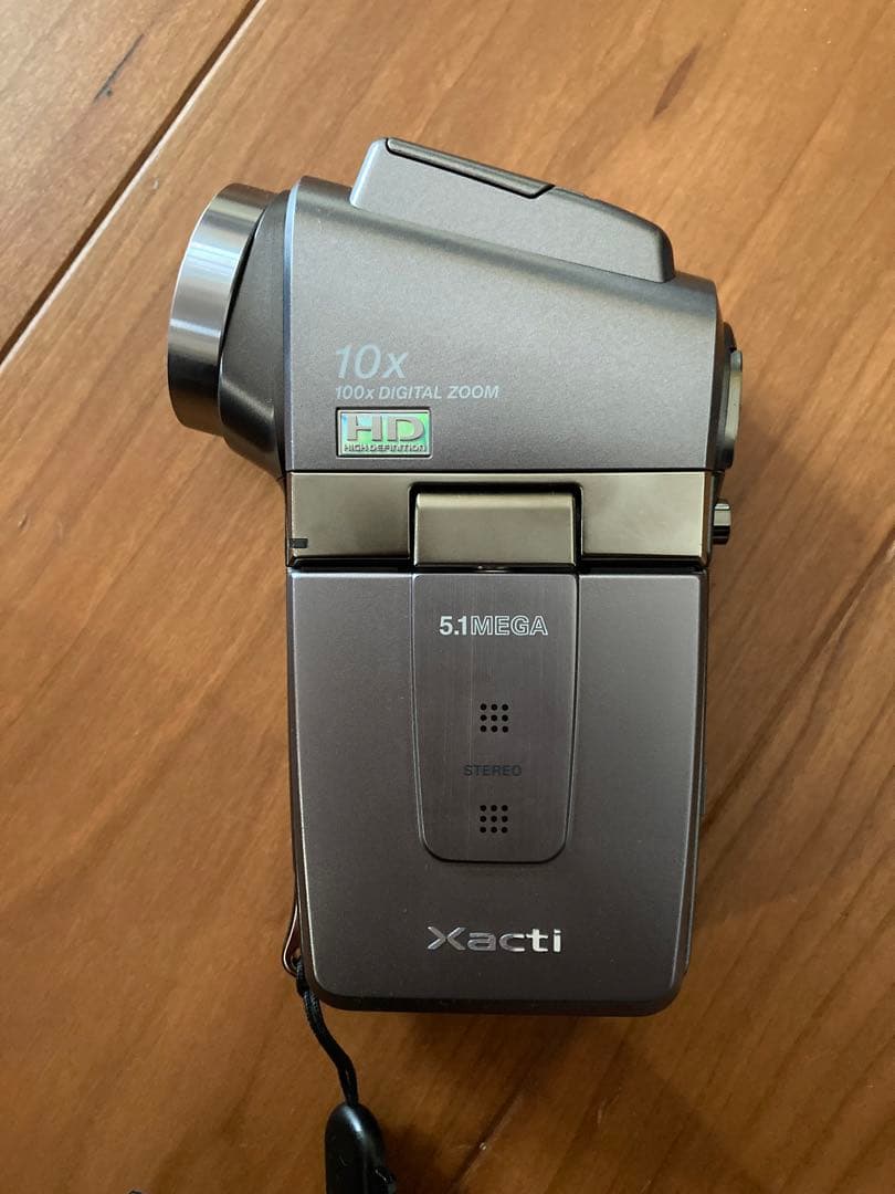 SANYOデジタルムービーカメラXacti DMX-HD1