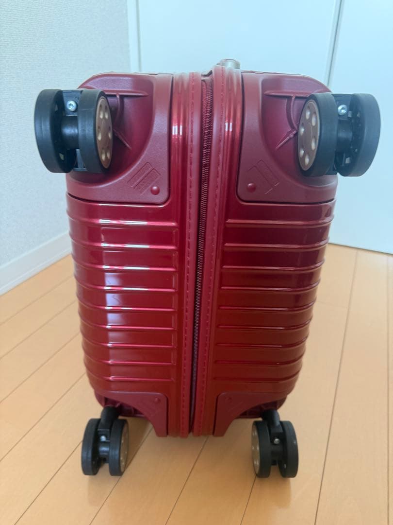 RIMOWA　　リモワ　サルサ デラックス　63リットル　4輪 スーツケース