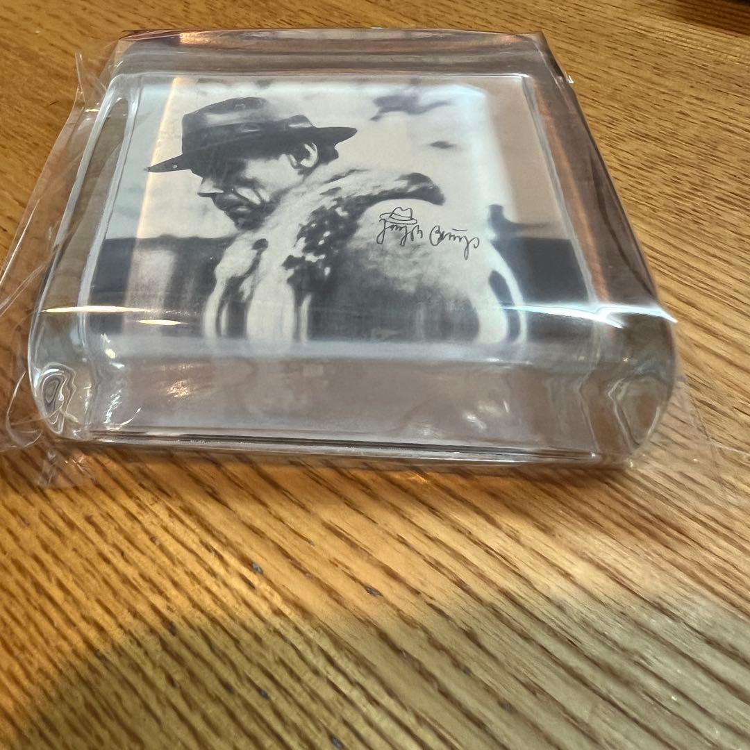 ○Joseph Beuys ヨーゼフ・ボイス　ペーパーウェイト