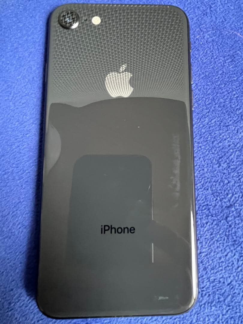 iPhone8 64G Simフリー　スペースグレー