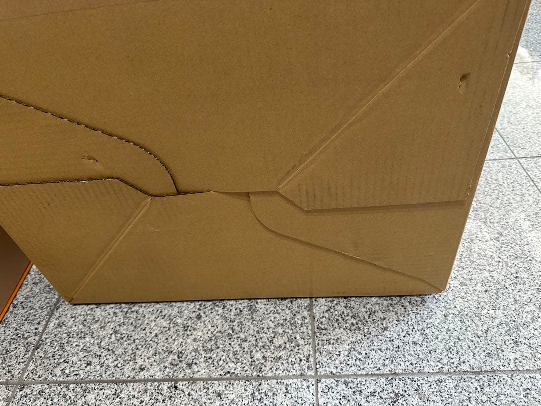 Louis Vuitton 箱・ショップ袋・リボン・ハンガーセット