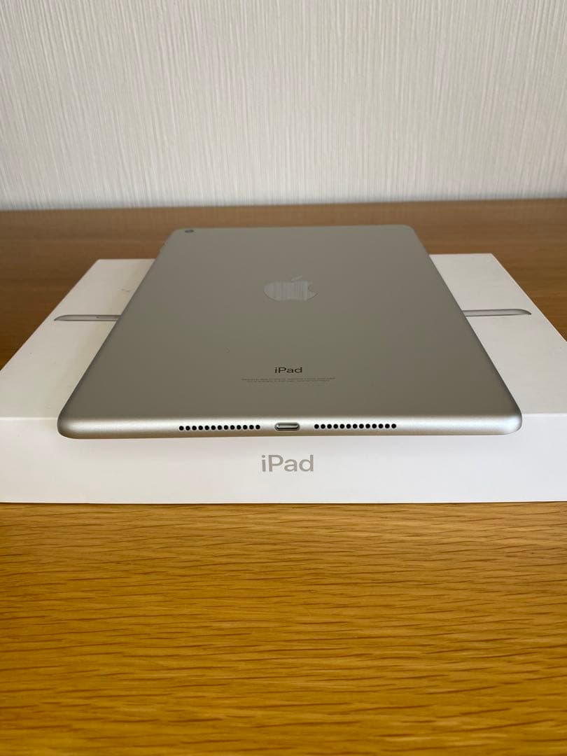iPad第5世代　「新品未使用」　iPad 本体 Aランク