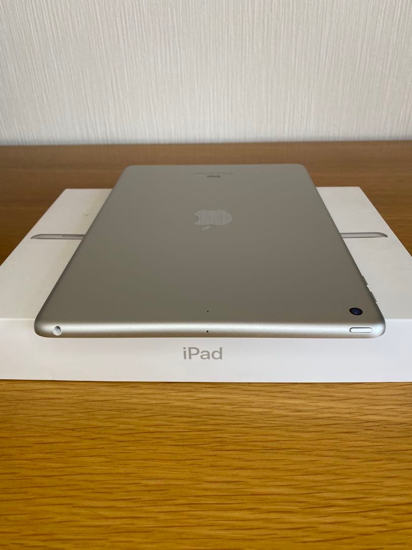 iPad第5世代　「新品未使用」　iPad 本体 Aランク