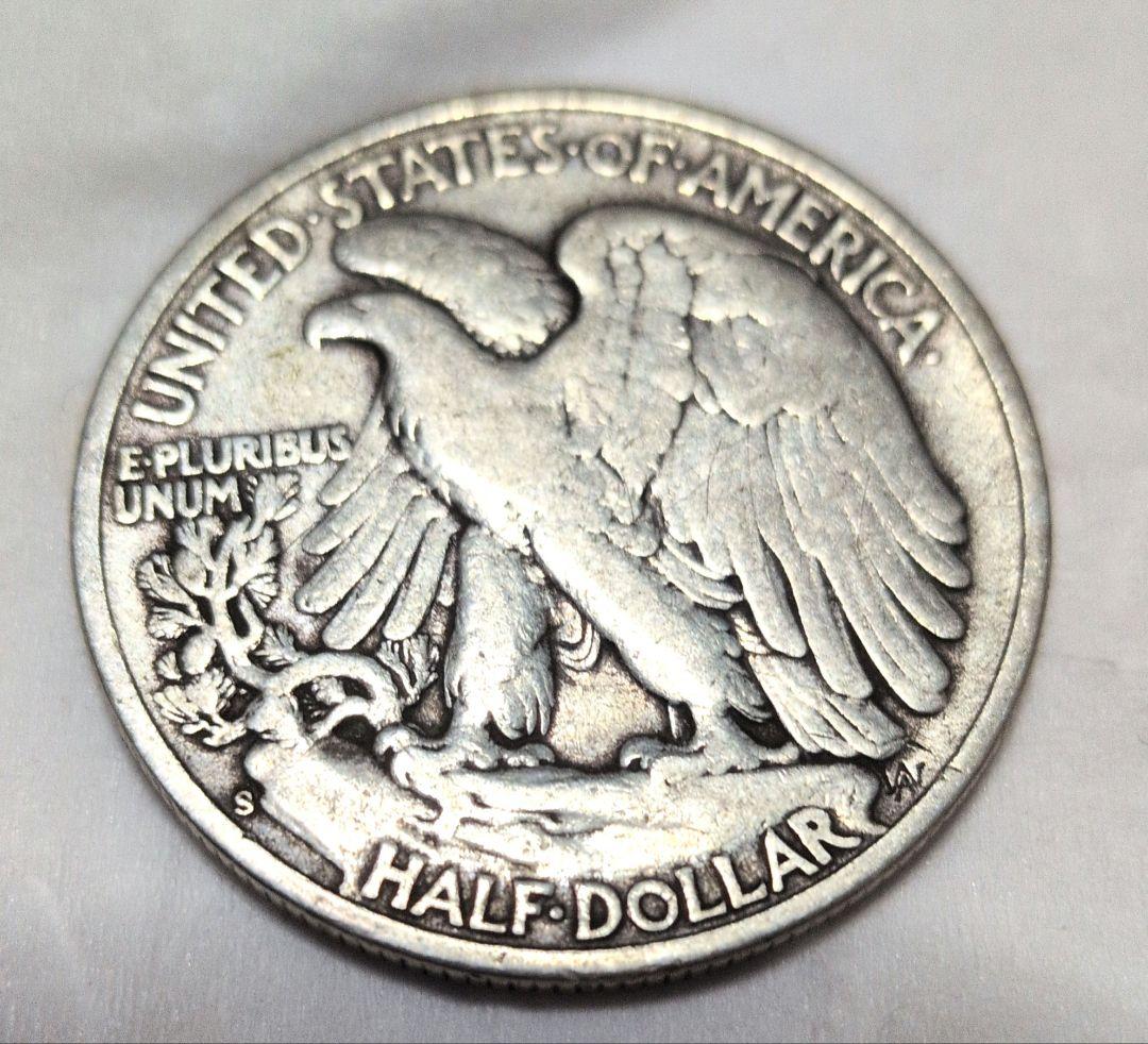 アメリカ ウォーキングリバティハーフダラー銀貨 1枚 銀90% 1946年