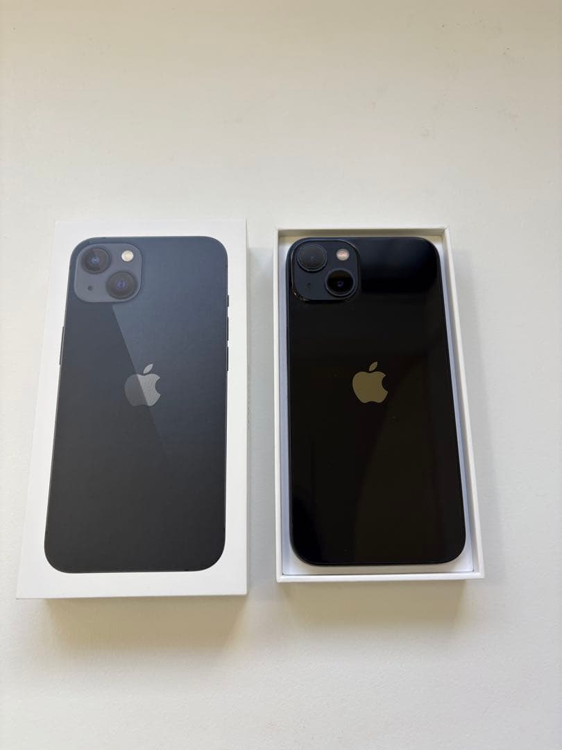 iPhone13 128GB ミッドナイト SIMフリー 海外版 無音シャッター