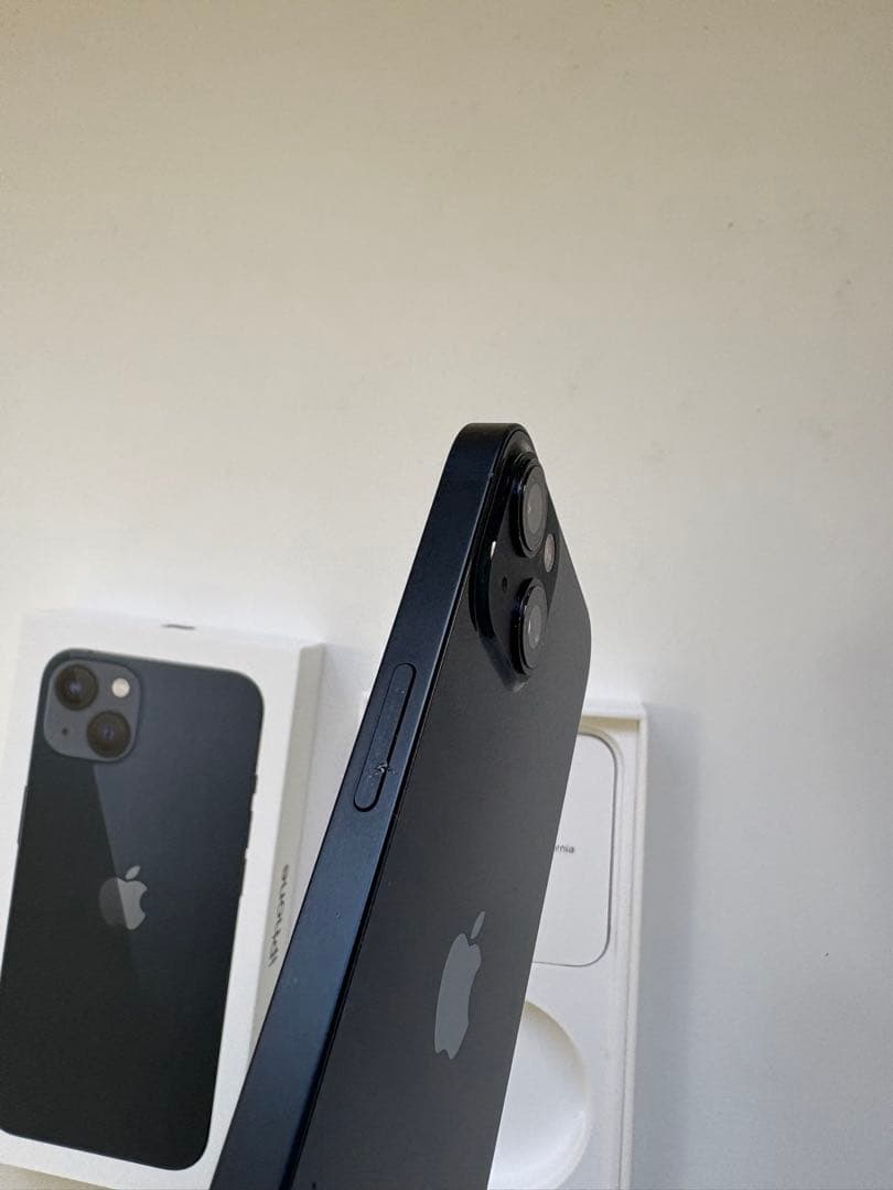 iPhone13 128GB ミッドナイト SIMフリー 海外版 無音シャッター