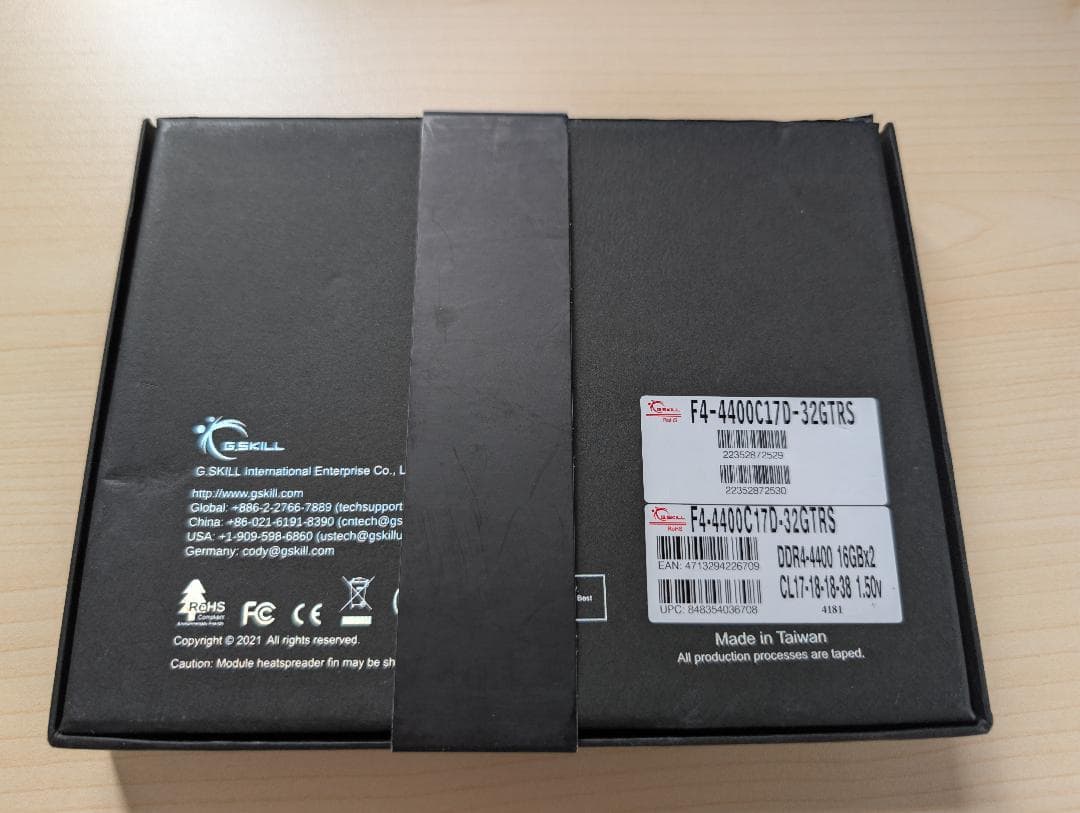 g.skill DDR4-4400 2x16gb デスクトップ用 メモリー