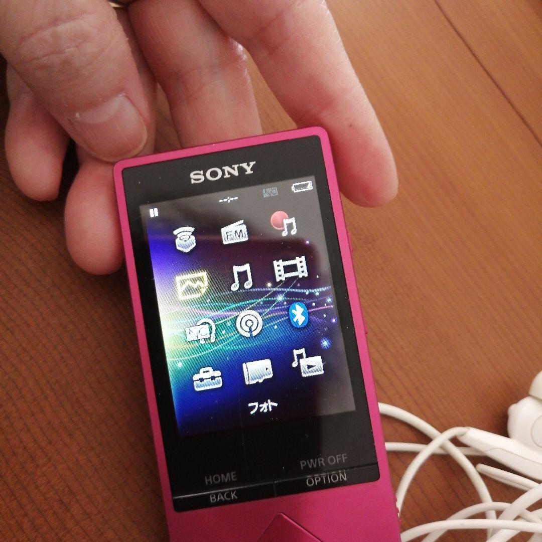 SONY ウォークマン ピンク イヤフォン　充電コード付き