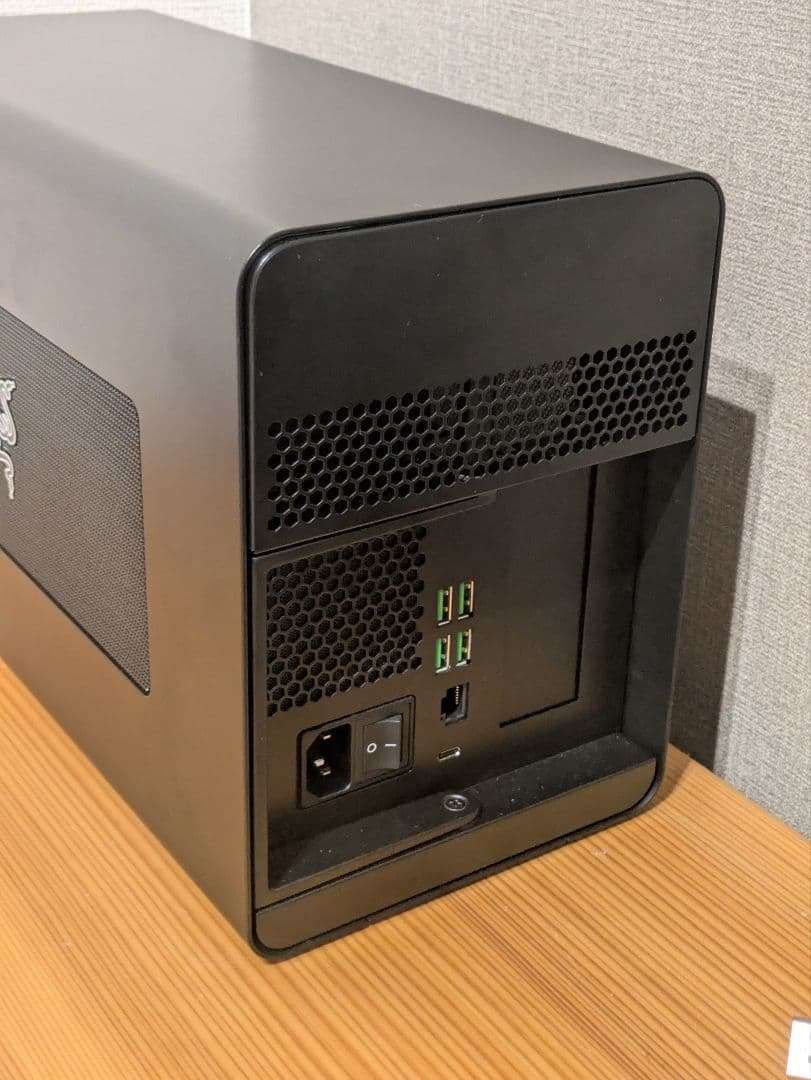 グラフィックボード・グラボ・ビデオカード Razer Core X Chroma Thunderbolt3 GPU BOX