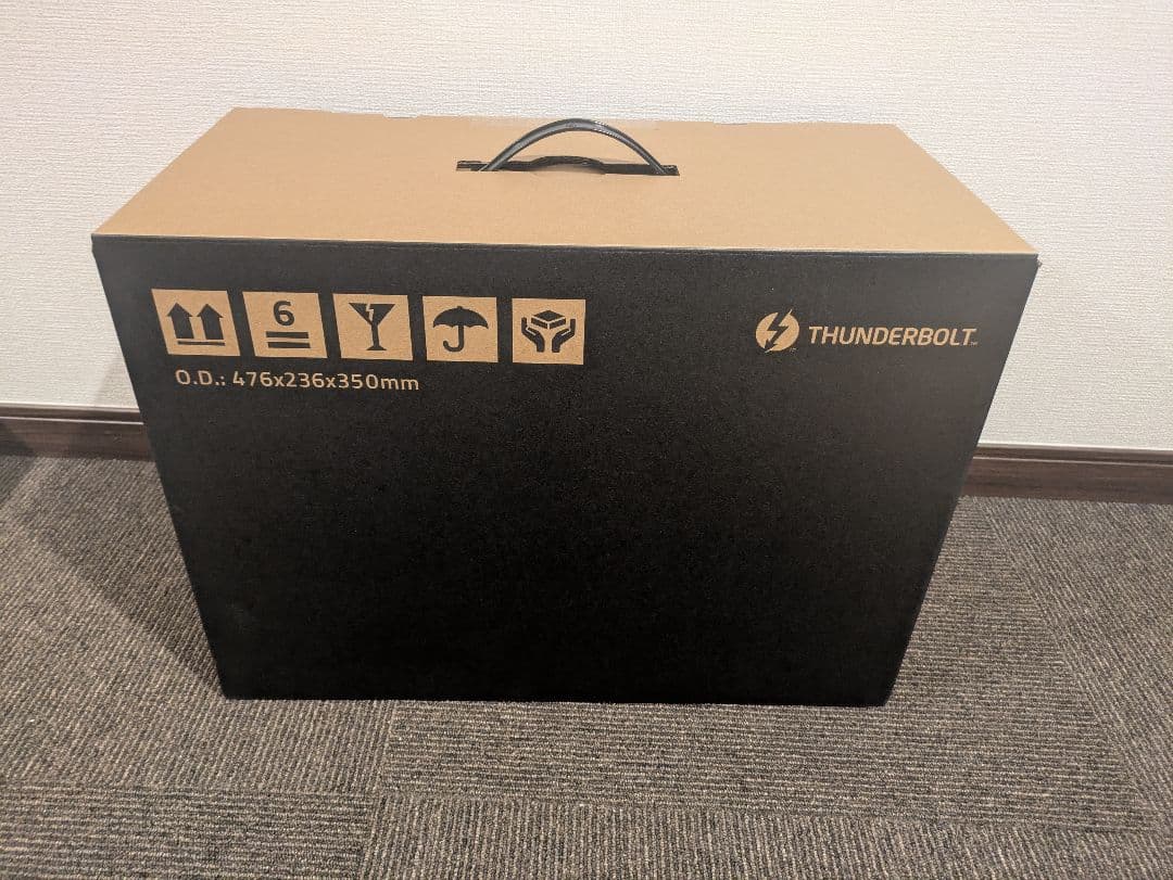 グラフィックボード・グラボ・ビデオカード Razer Core X Chroma Thunderbolt3 GPU BOX