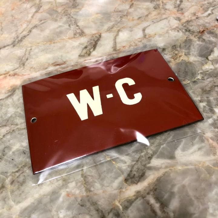フランス　ホーロープレート　\"W - C\"