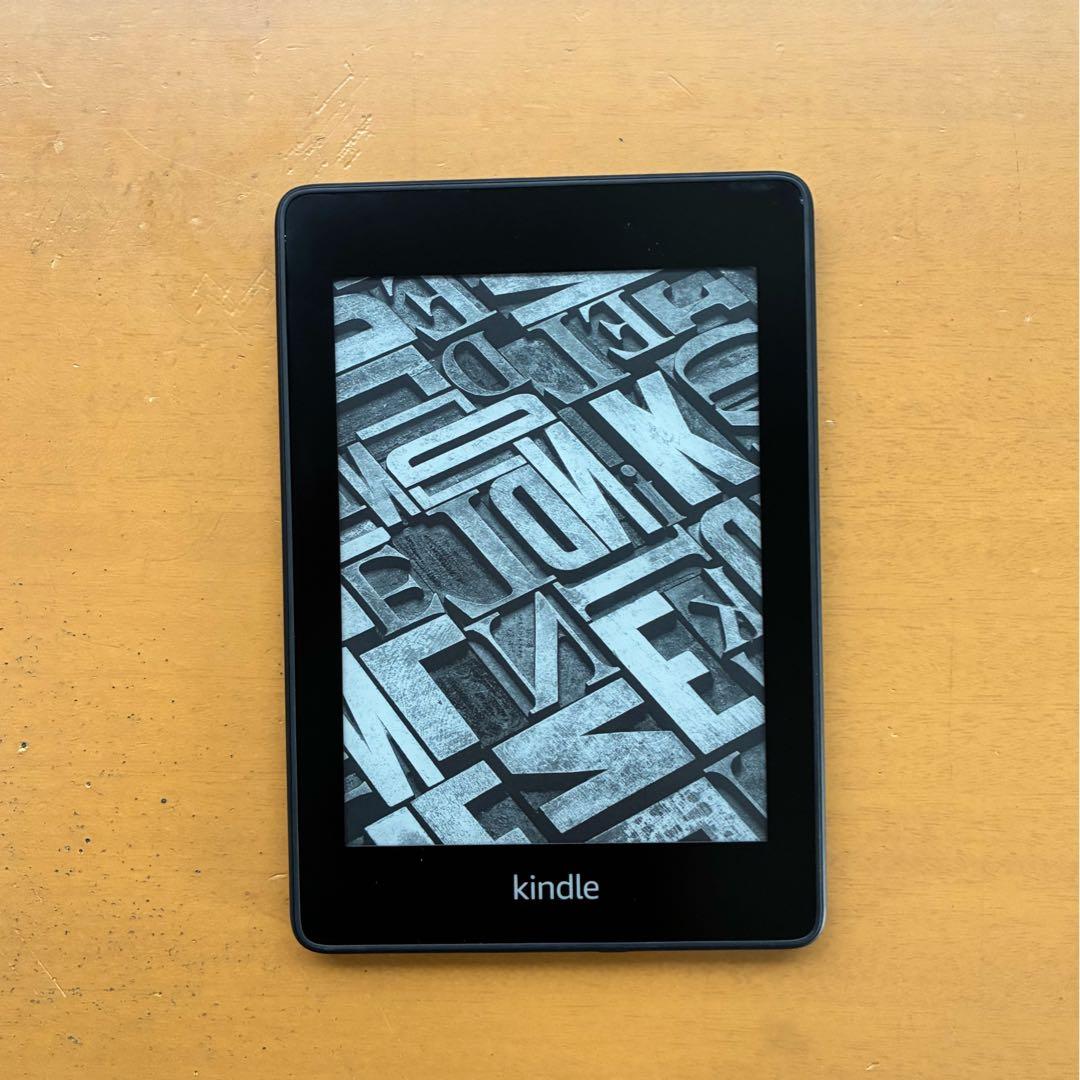 Kindle paper white第10世代ケース付き