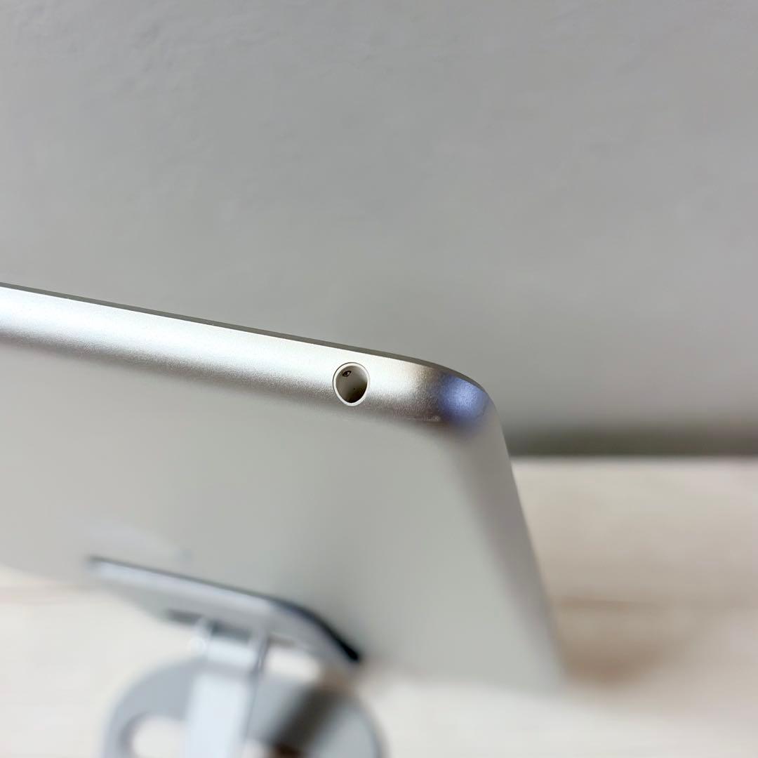 【バッテリー100%】 iPad (第9世代) 64GB Wi-Fi 【極美品】
