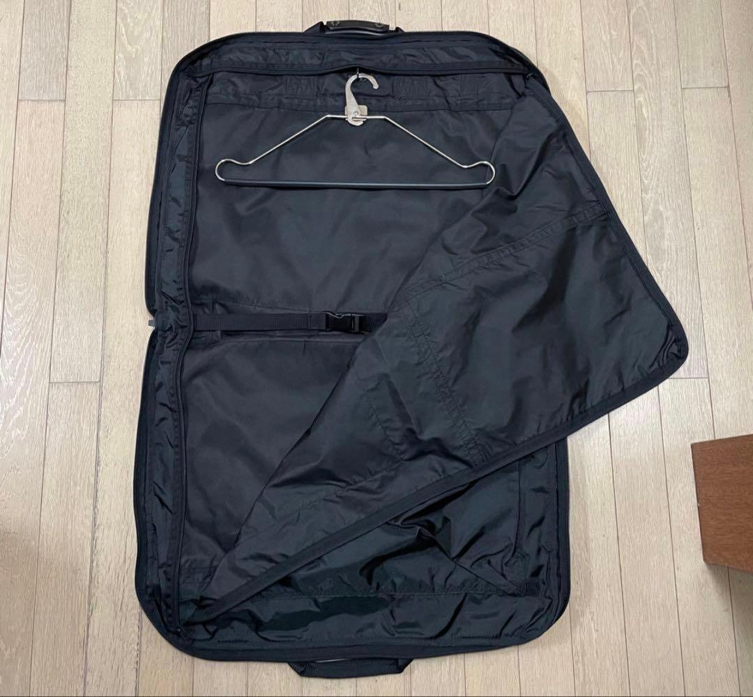 LUGGAGE LABEL 吉田カバン　ガーメントバッグ