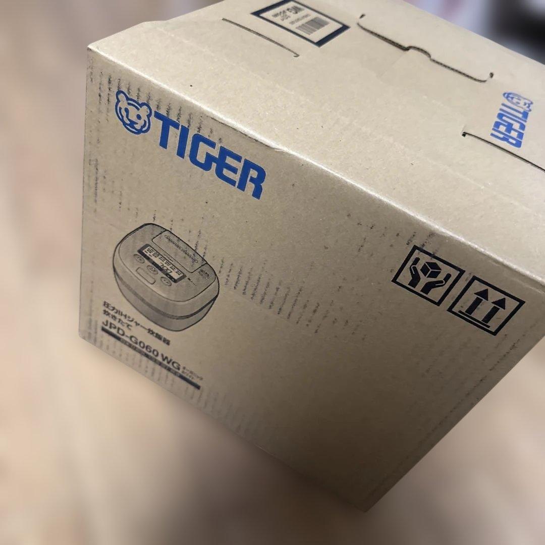 TIGER 圧力IHジャー炊飯器 JPD-G060 WG