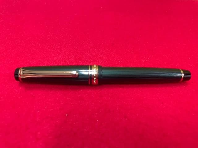 未使用品 セーラー万年筆 SHIKIORI 雪月空葉 万葉 14k MF即日配送