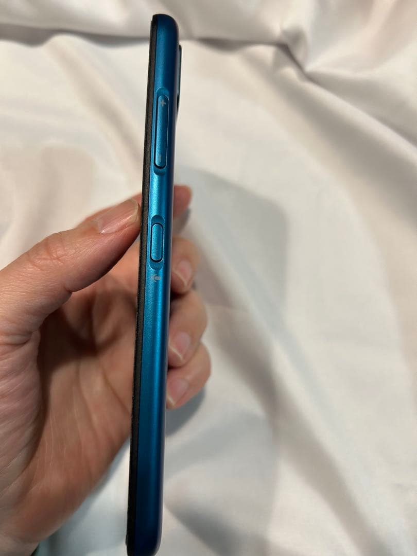 ⟡.·京セラ かんたんスマホ３ A205KC グリーン バッテリー90%以上⟡.