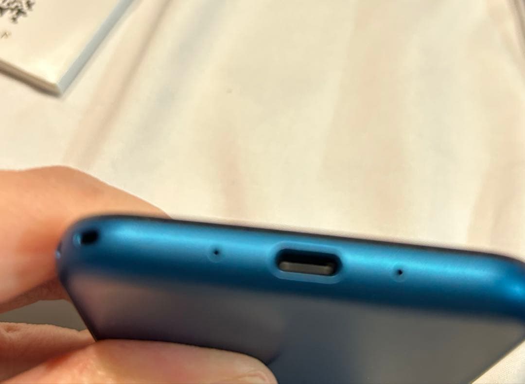 ⟡.·京セラ かんたんスマホ３ A205KC グリーン バッテリー90%以上⟡.
