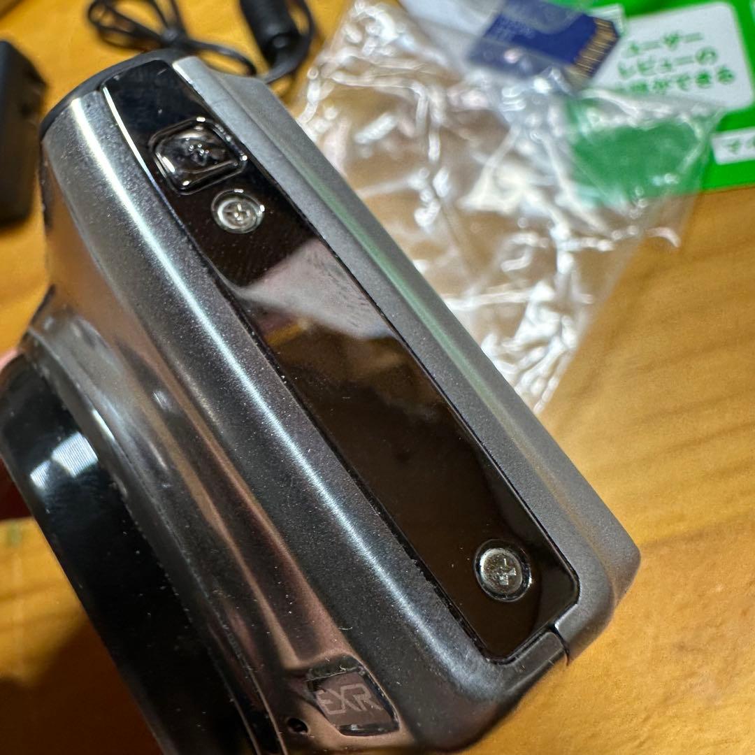 FUJIFILM FinePix F70 EXR デジカメ 6316