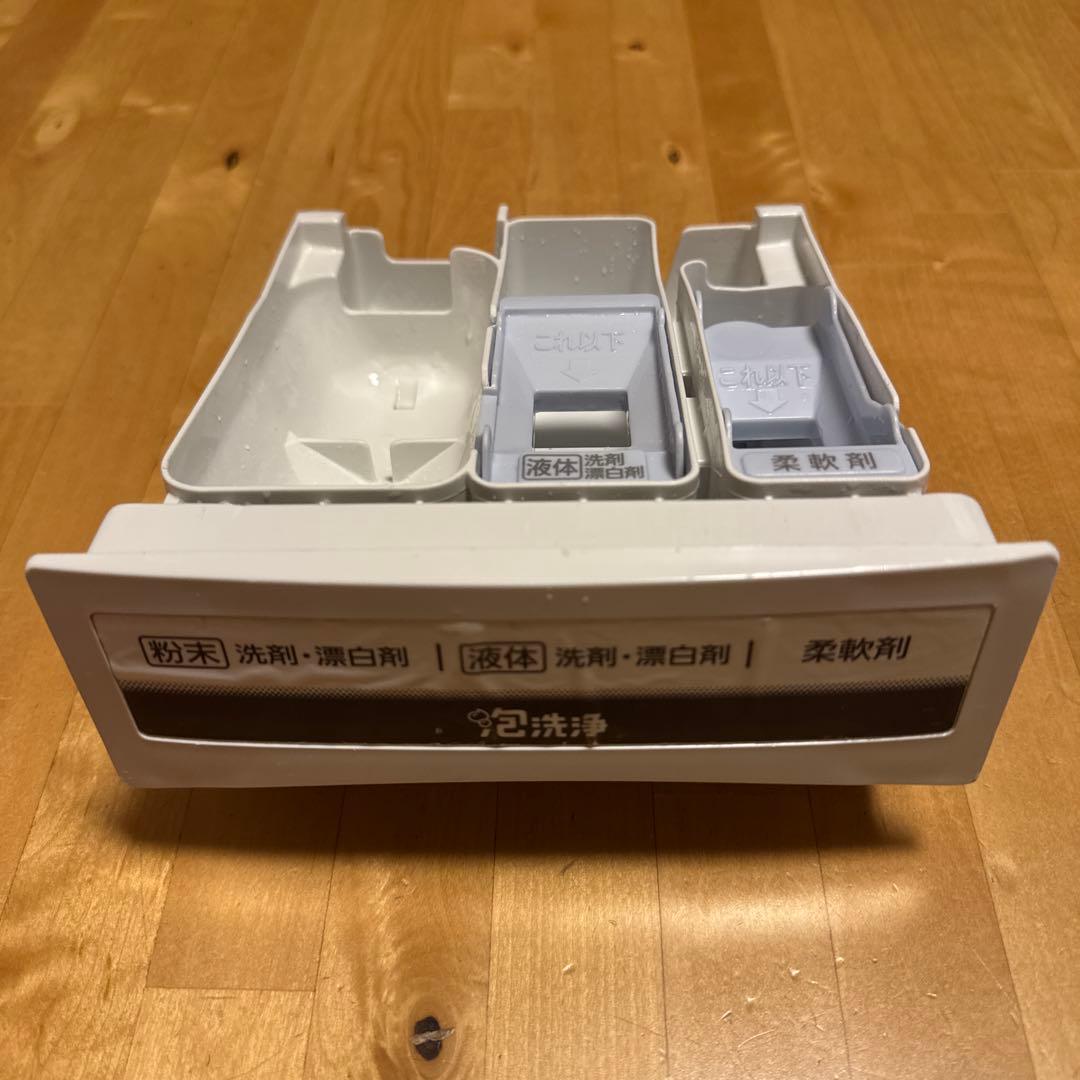 【3/22発送】パナソニック　洗濯機8kg NA-FA80H1 2015年製